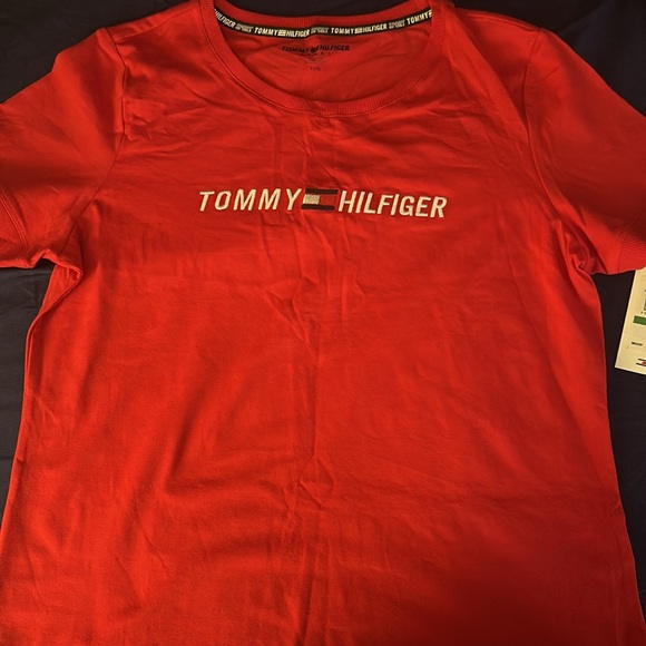 🆕New Tommy Hilfiger Tee size: L - Picture 3 of 12